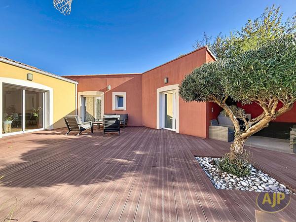 Maison à vendre Sainte Pazanne - 6 pièces, 141m² avec 5 chambre(s) à 395 200€ - AJP Immobilier Sainte-Pazanne
