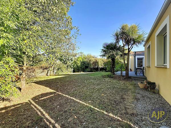 Maison à vendre Sainte Pazanne - 6 pièces, 141m² avec 5 chambre(s) à 395 200€ - AJP Immobilier Sainte-Pazanne