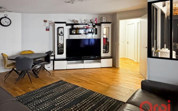 Appartement à vendre    3 pièces • 64 m2 Bagnolet