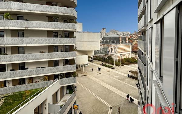 Appartement à vendre    3 pièces • 64 m2 Bagnolet