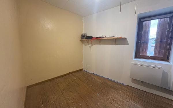 Maison à vendre    2 pièces • 80 m2 Castelnaudary