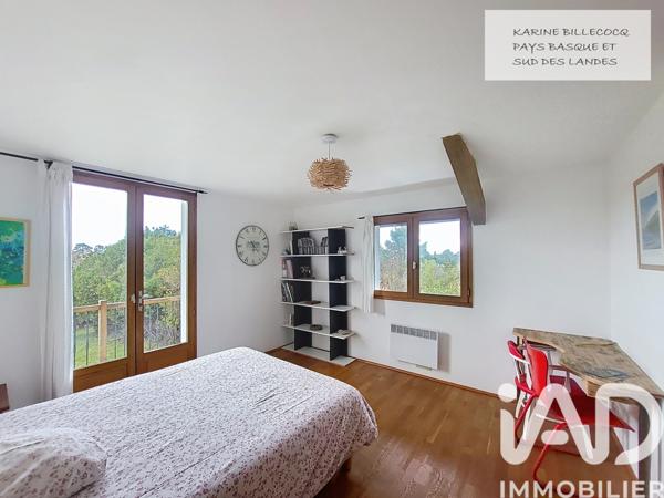 Maison à vendre 5 pièces 172 m² Saint-Jean-de-Luz
