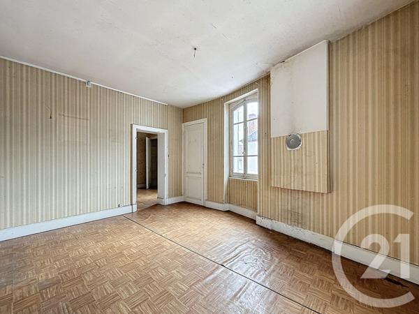 Maison à vendre  6 pièces - 80 m2 VARENNES SUR ALLIER - 03