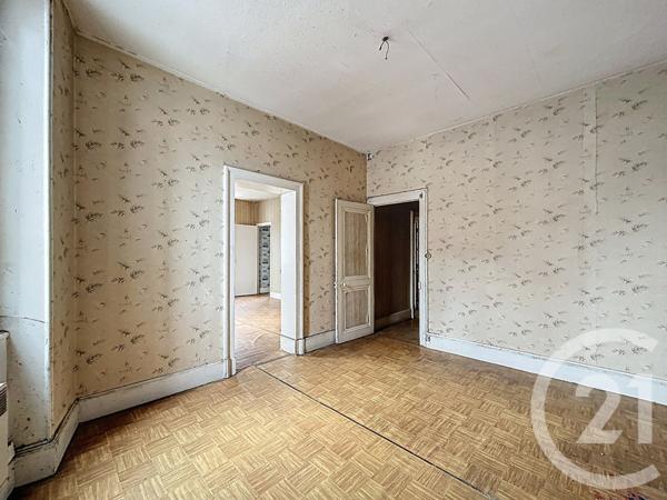 Maison à vendre  6 pièces - 80 m2 VARENNES SUR ALLIER - 03