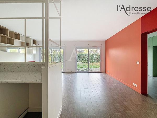 SURESNES/ Chêne - Appartement 4 pièces 77m² - Jardin de 73m² - 1 Cabanon - 1 Parking