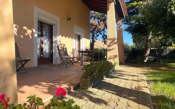 Maison à vendre    7 pièces •  Montélimar