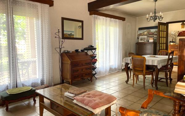 Maison à vendre    7 pièces •  Montélimar