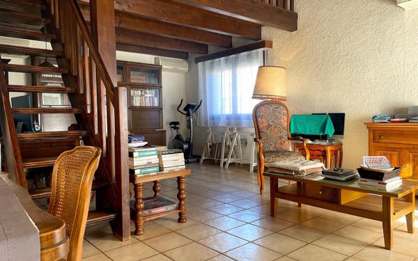 Maison à vendre    7 pièces •  Montélimar