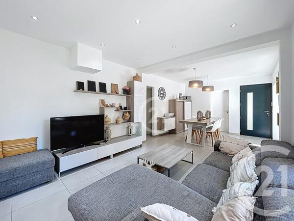 Maison à vendre  4 pièces - 87,56 m2 RAPHELE LES ARLES - 13