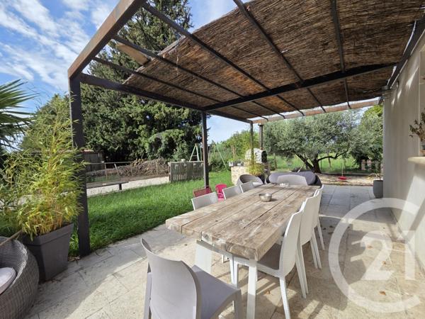Maison à vendre  4 pièces - 87,56 m2 RAPHELE LES ARLES - 13