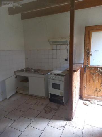 Immeuble à vendre à Fère-en-Tardenois dans l'Aisne (02130), ref : 02040-230