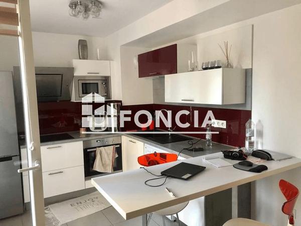 Location Appartement 2 pièces 47.4 m² - 22 RUE DES ALOUETTES Lyon 69008