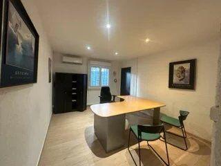 Location Local commercial 5 pièces à Mauguio