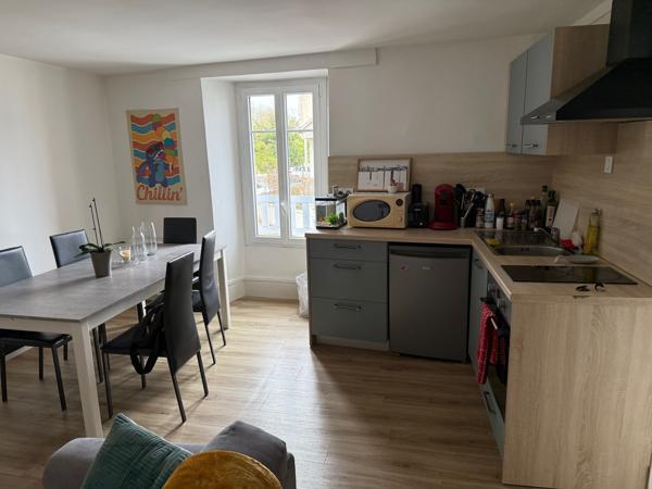 Appartement
                                                                                                                                                                                                                                                                                                                        2 pièce(s)                                                                                                                                                                                                          1 chambre(s)                                                                                                                                                                                                          40  m²