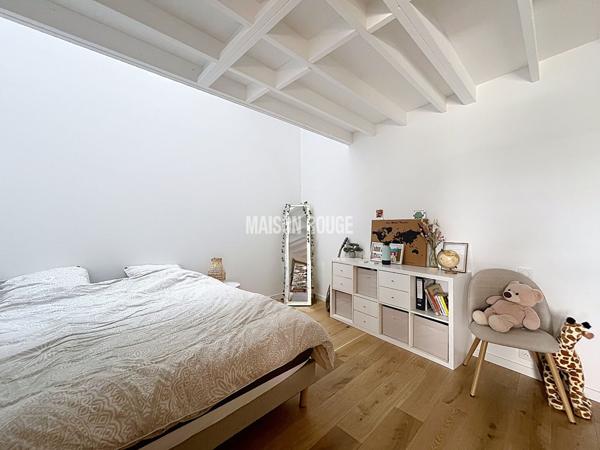 Maison d'Architecte - Vie de plain-pied, DPE A et vaste pièce de vie de 65 m² !