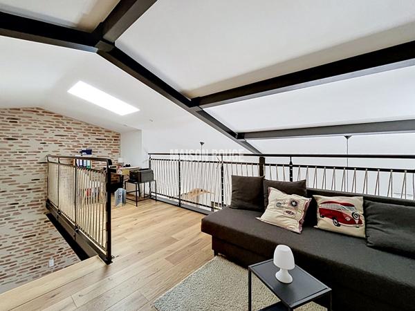 Maison d'Architecte - Vie de plain-pied, DPE A et vaste pièce de vie de 65 m² !