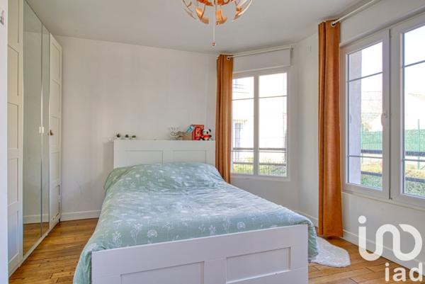 Maison 8 pièces de 193 m² à Conches-sur-Gondoire (77600)