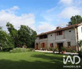 Maison à vendre 11 pièces 280 m² Mauvezin