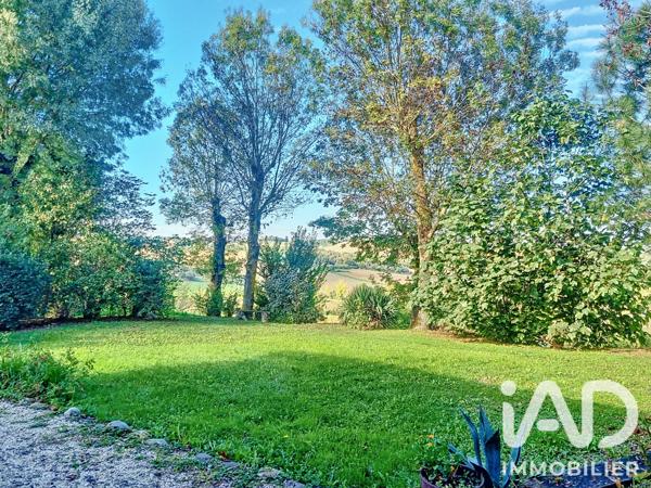 Maison à vendre 11 pièces 280 m² Mauvezin
