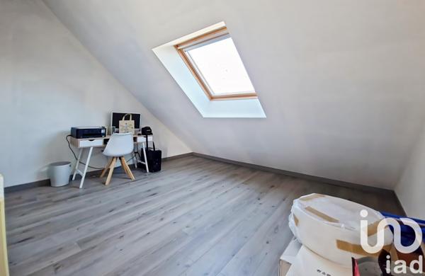 Maison traditionnelle 6 pièces de 141 m² à Migennes (89400)