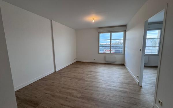 Appartement à louer    2 pièces • 37,70 m2 La Rochelle