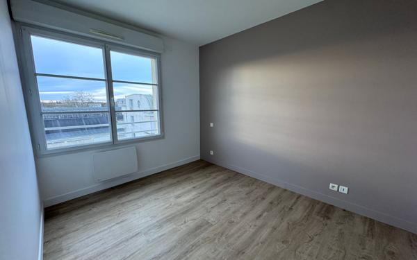 Appartement à louer    2 pièces • 37,70 m2 La Rochelle