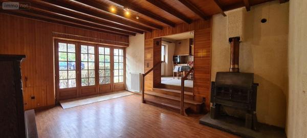 Maison à vendre à Anglefort dans l'Ain (01350), ref : 13890/67