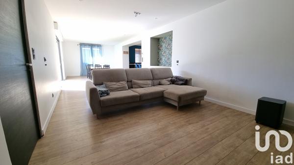 Maison à vendre 10 pièces 260 m² Saint-Chamond