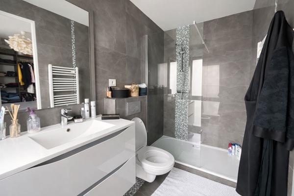 Appartement Montreuil 4 pièce(s) 82.47 m2