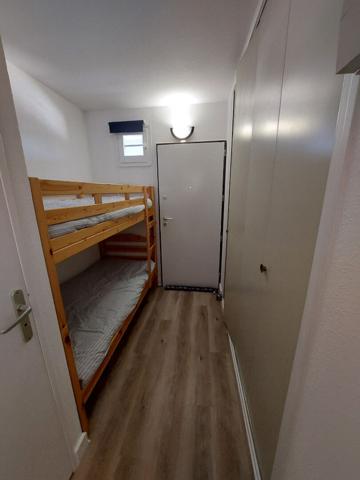 A louer de Janvier à fin mai 2025 Appartement 2 pièce cabine avec parking