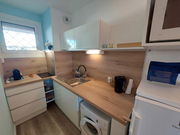 A louer de Janvier à fin mai 2025 Appartement 2 pièce cabine avec parking