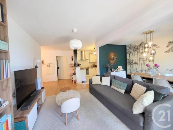 Appartement F4 à vendre  4 pièces - 82,42 m 2   ERMONT  - 95