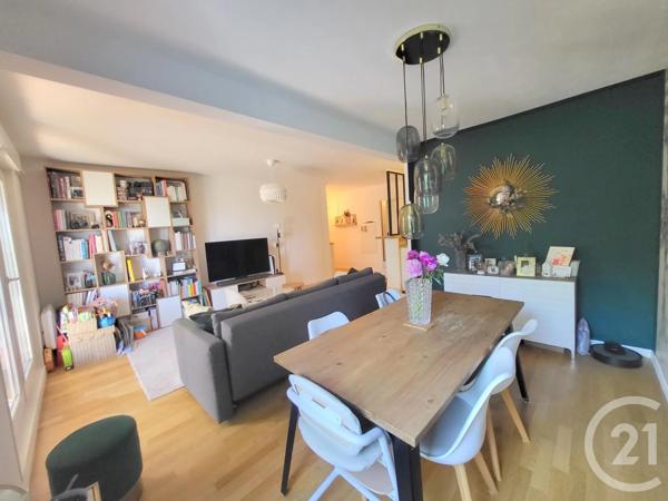 Appartement F4 à vendre  4 pièces - 82,42 m 2   ERMONT  - 95