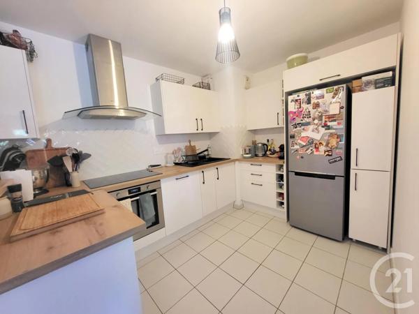 Appartement F4 à vendre  4 pièces - 82,42 m 2   ERMONT  - 95