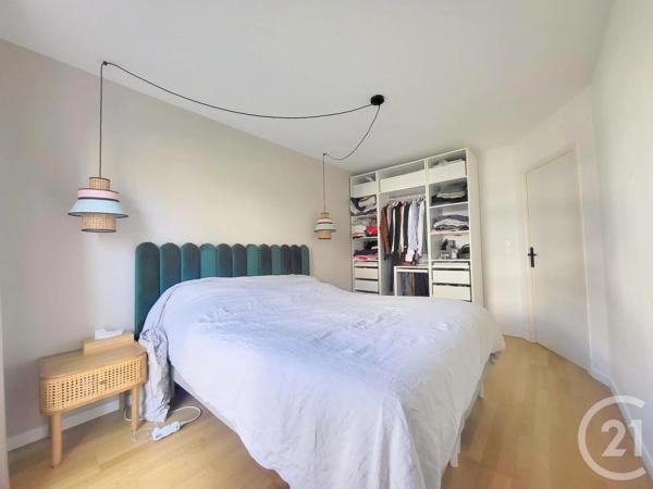 Appartement F4 à vendre  4 pièces - 82,42 m 2   ERMONT  - 95