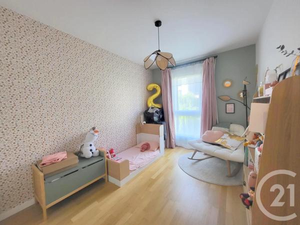 Appartement F4 à vendre  4 pièces - 82,42 m 2   ERMONT  - 95