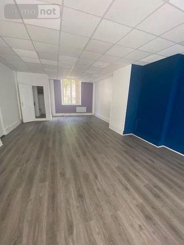 Local commercial à louer à Évreux dans l'Eure (27000), ref : FOURGREN   
rue de Grenoble