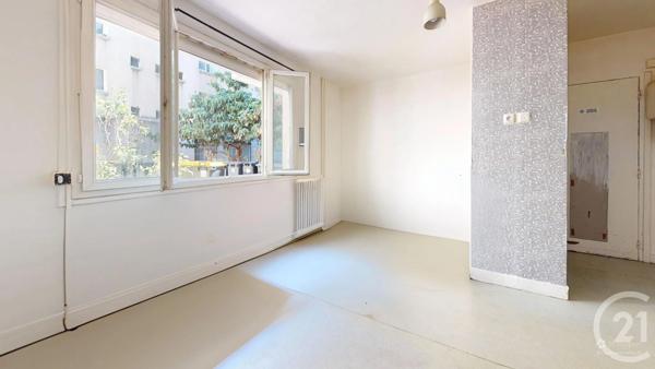 Appartement F1 à vendre  1 pièce - 21,78 m 2   PANTIN  - 93
