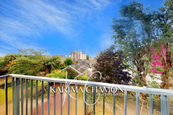 Appartement
         3 pièces
        - 54 m² Exclusivité 219 900 € *