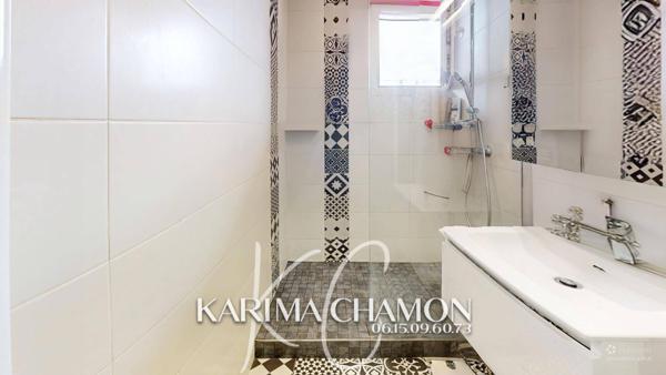 Appartement
         3 pièces
        - 54 m² Exclusivité 219 900 € *