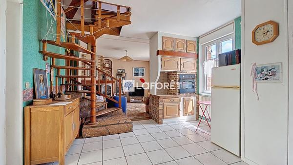 Achat maison près de CHAUNY - 6 pièce(s) - 125 m² - 158 900 €
