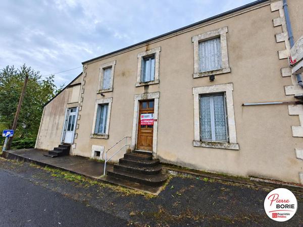 Exclusivité : CORLAY (Montipouret - 36), Grande bâtisse à rénover, jardin et garage