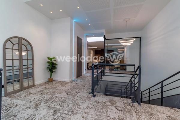 Local commercial à louer de 430 m² à Cergy