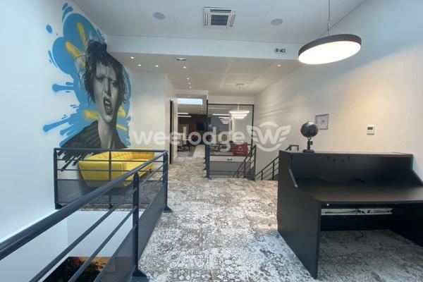 Local commercial à louer de 430 m² à Cergy