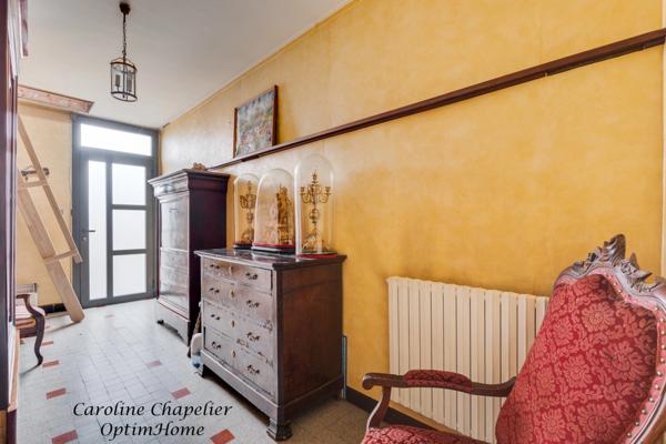 Barrière de Paris, 3 chambres, bureau, 2 SDE, garage, jardin (construction possible)