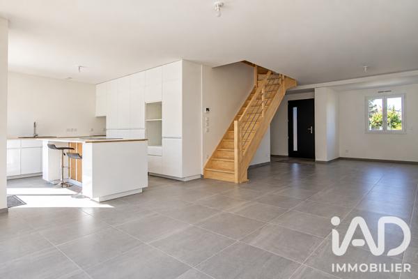 Maison à vendre 6 pièces 128 m² Montlhéry