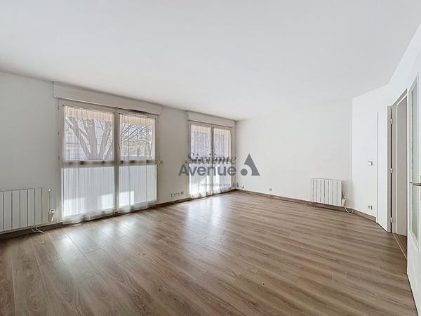 Local commercial 2 pièces 51 m2