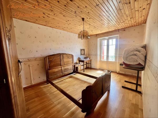 Maison de caractère 200 m² ENVEITG (66)