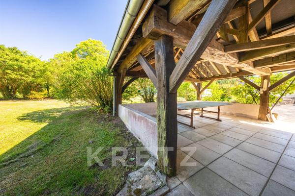 Bourgogne - Dijon nord est- Maison de caractère 260 m2 -piscine chauffée -dépendances