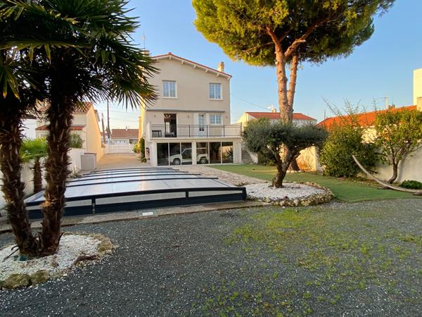 17200 ROYAN Maison Royan 6 pièce(s) 162 m2